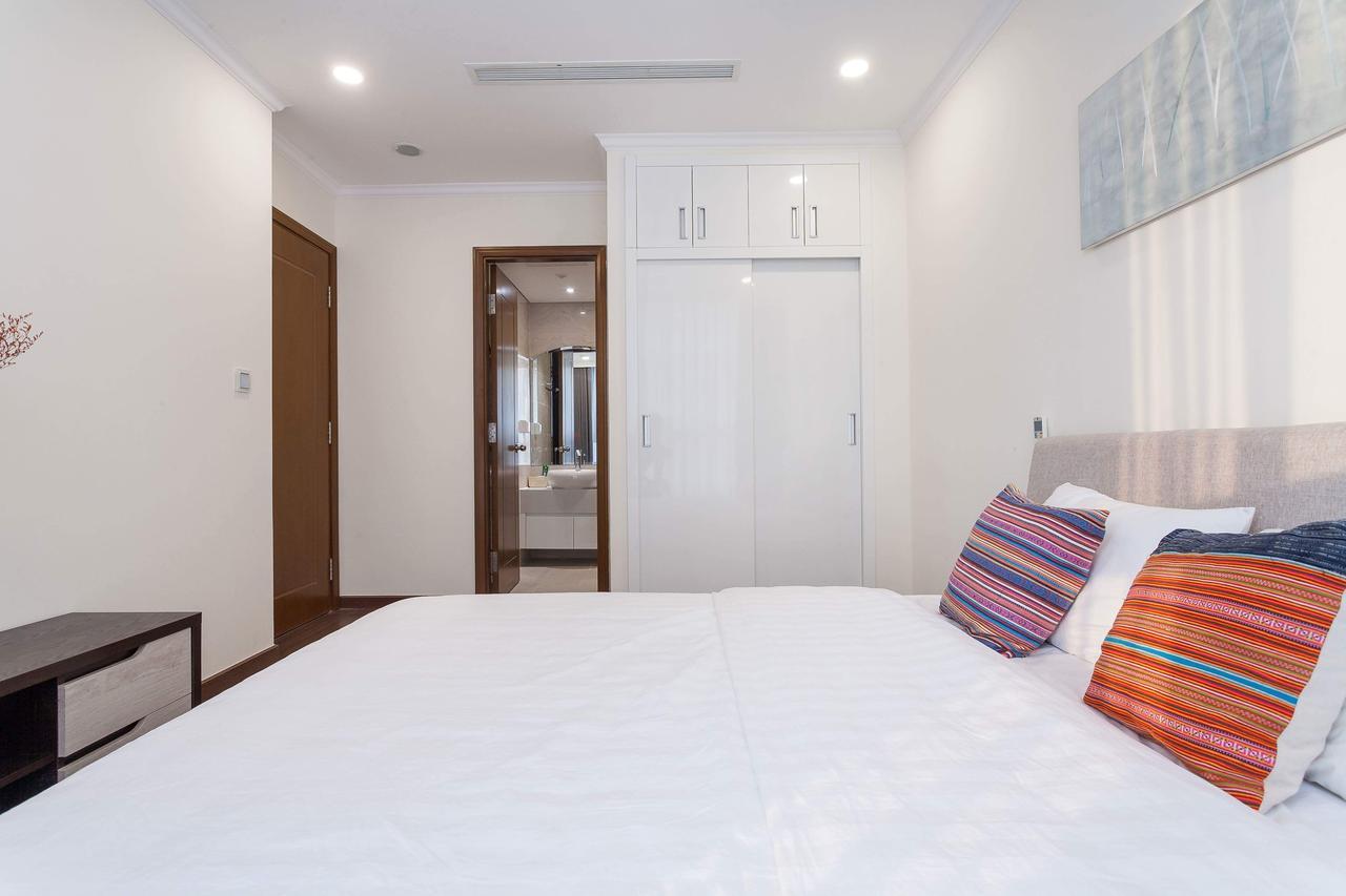 Vinhomes Landmark 81 - Christine Home Ho Chi Minh City Exterior photo